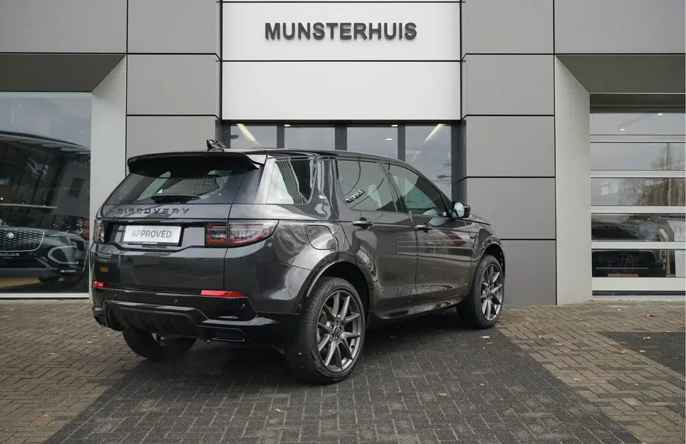 Land Rover Discovery Sport P300e PHEV Dynamic HSE uit 2024, foto 2