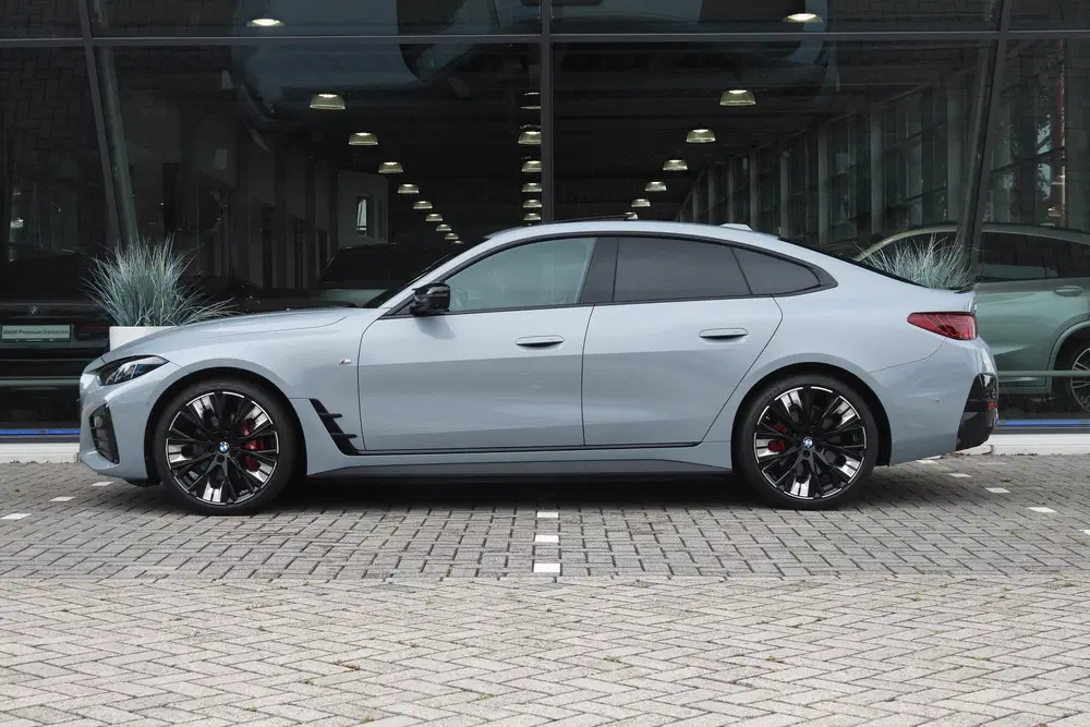 BMW i4 M60 uit 2025, foto 10