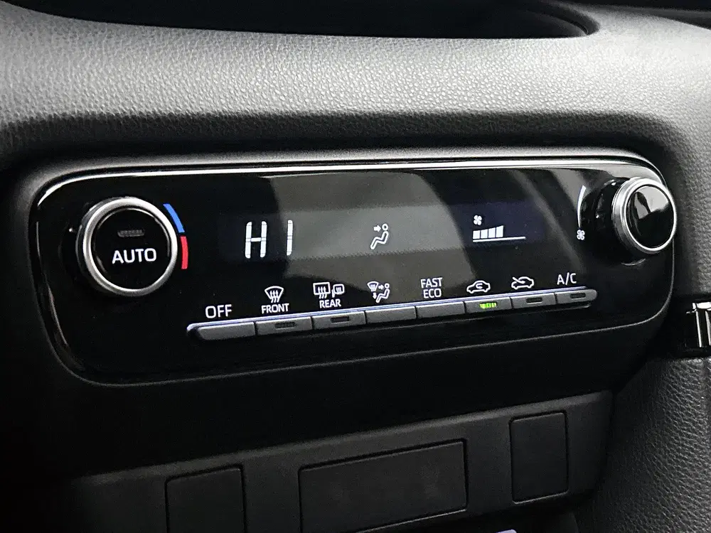 Toyota Yaris 1.5 Hybrid 115 Dynamic Limited (bj 2025) uit 2025, foto 10