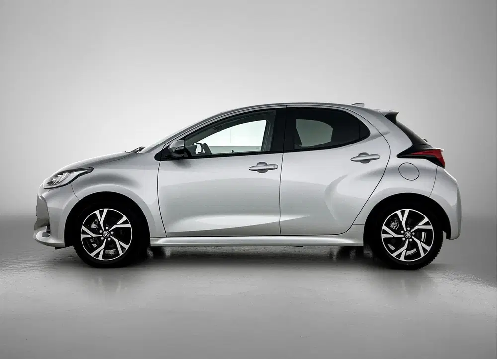 Toyota Yaris 1.5 Hybrid 115 Dynamic Limited (bj 2025) uit 2025, foto 3