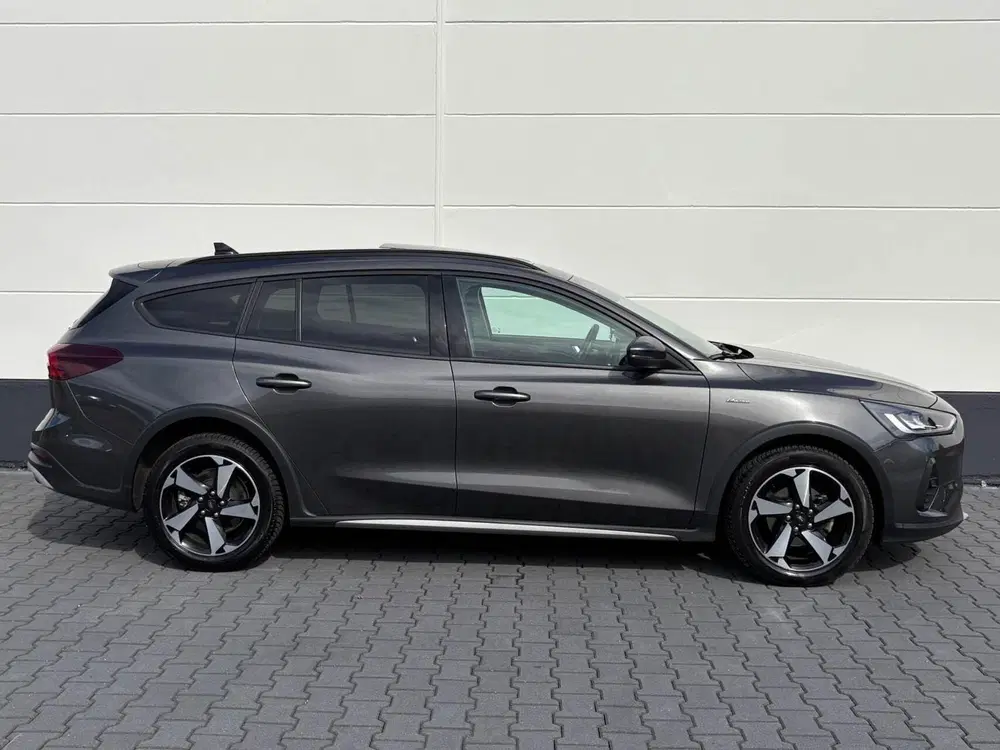 Ford Focus 1.0 125pk EcoBoost Hybrid Active X uit 2022, foto 11