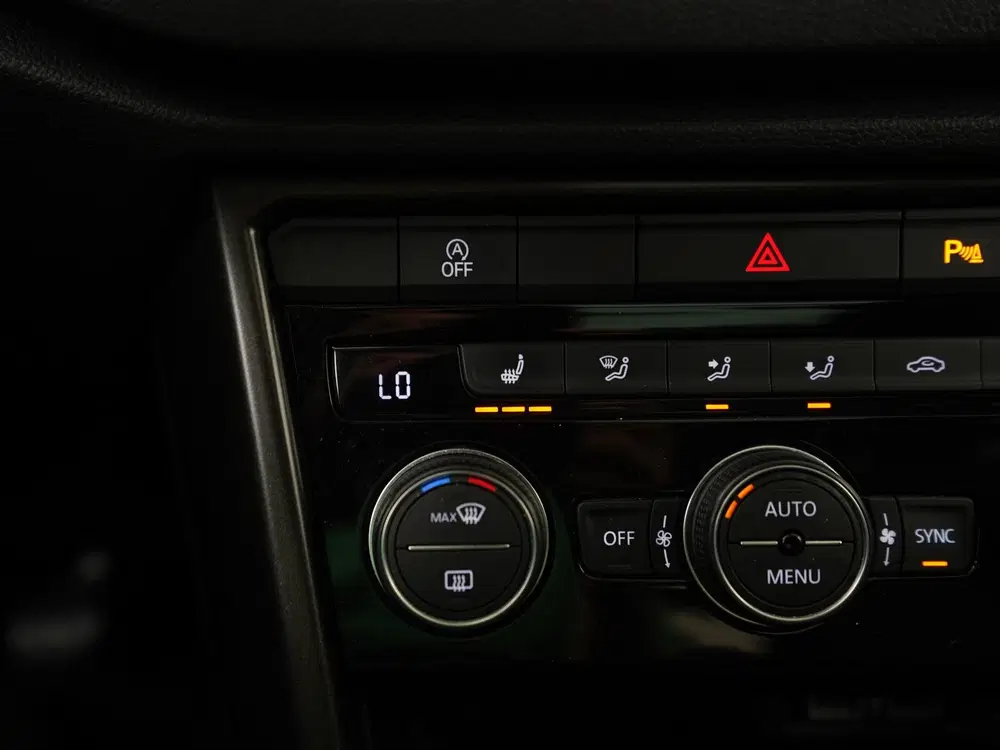 Volkswagen T-Roc 1.5 TSI uit 2019, foto 13