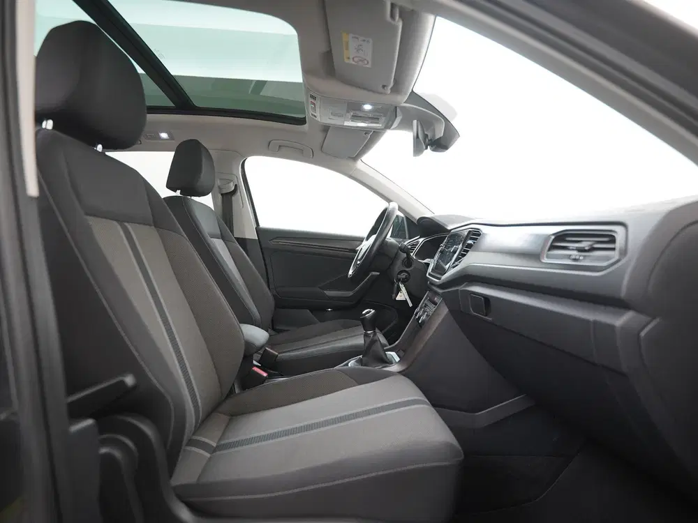 Volkswagen T-Roc 1.5 TSI uit 2019, foto 3