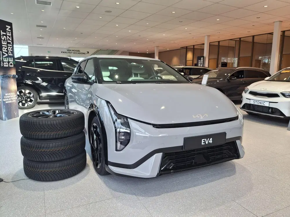 Kia EV4 GT-Line Business Edition 81.4 kWh uit 2026, foto 2