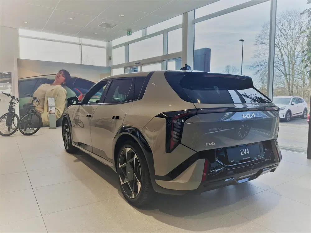 Kia EV4 GT-Line Business Edition 81.4 kWh uit 2026, foto 3