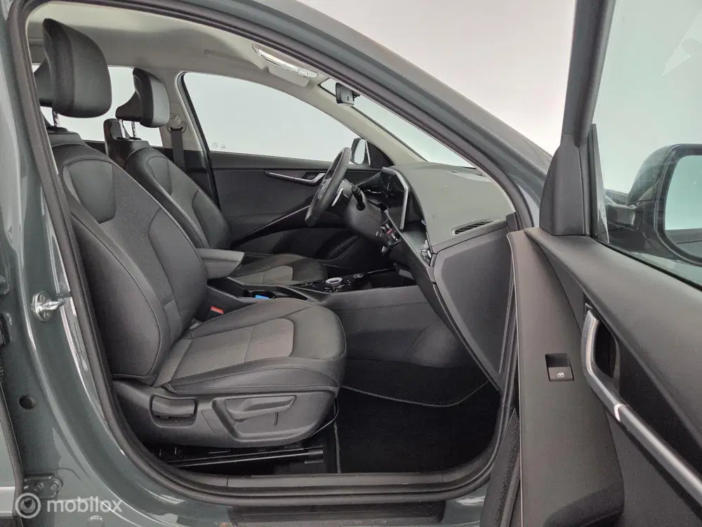 Kia Niro 1.6 GDi Hybrid DynamicLine nav uit 2022, foto 6