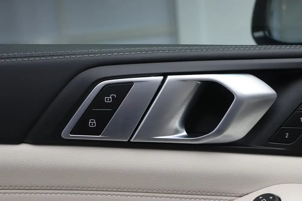 BMW X5 xDrive45e High Executive M Sport Automaat uit 2021, foto 11
