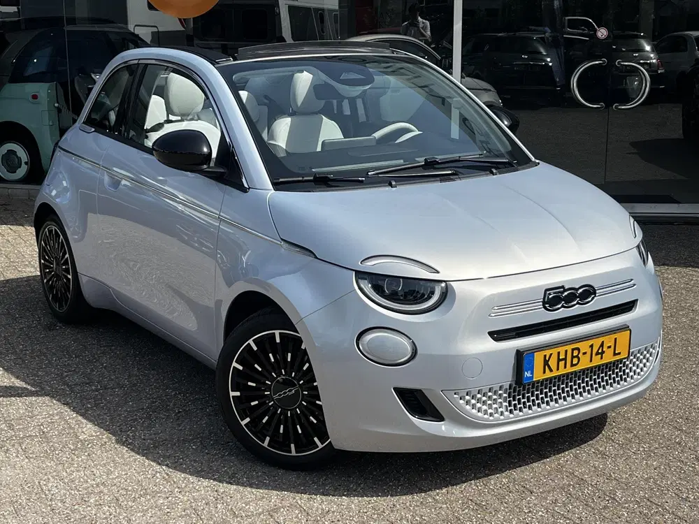 Fiat 500C 1.0 Hybrid La Prima uit 2026, foto 5