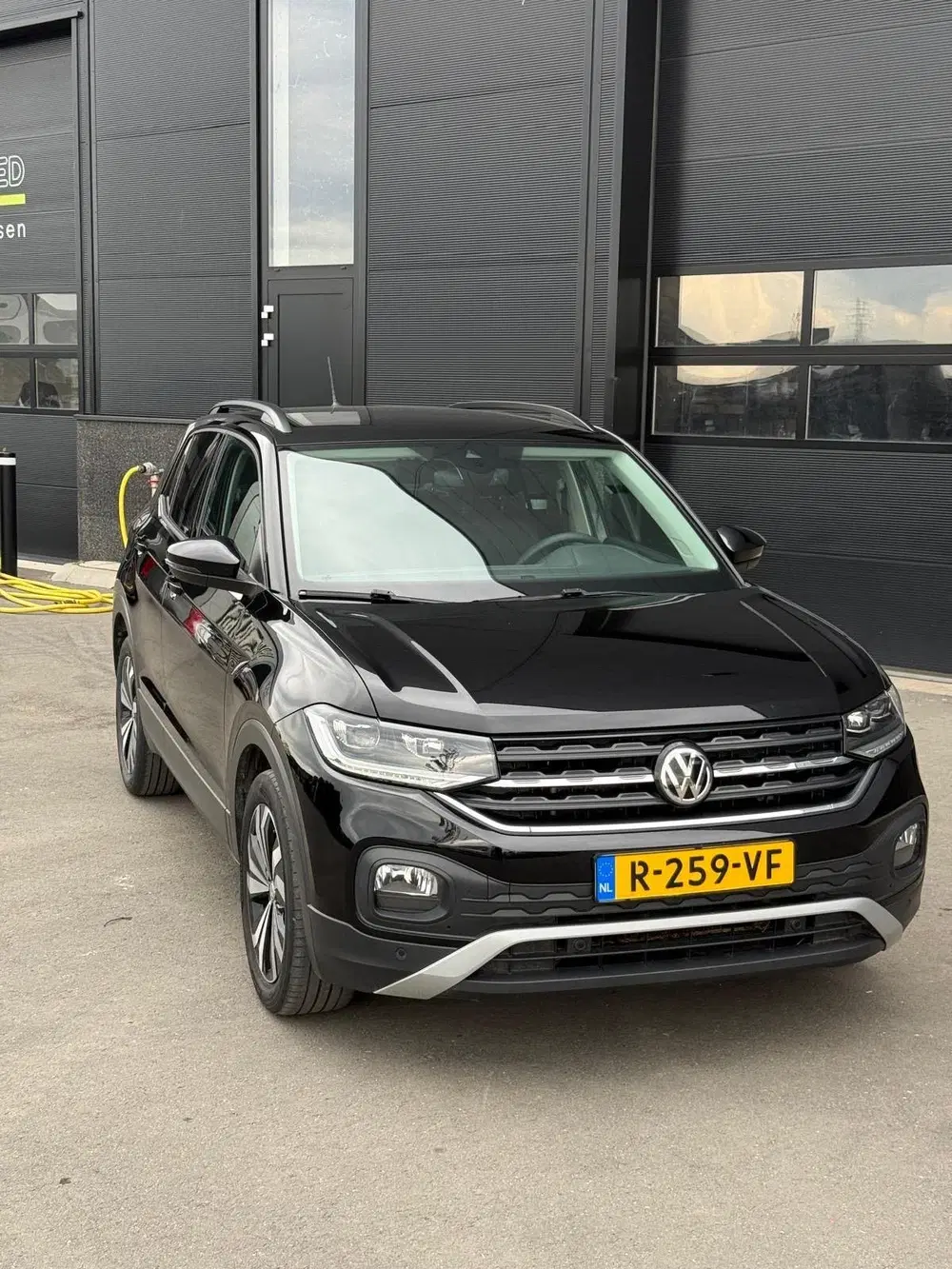 Volkswagen T-Cross 1.0 TSI 115pk 7-DSG 2019 Zwart uit 2019