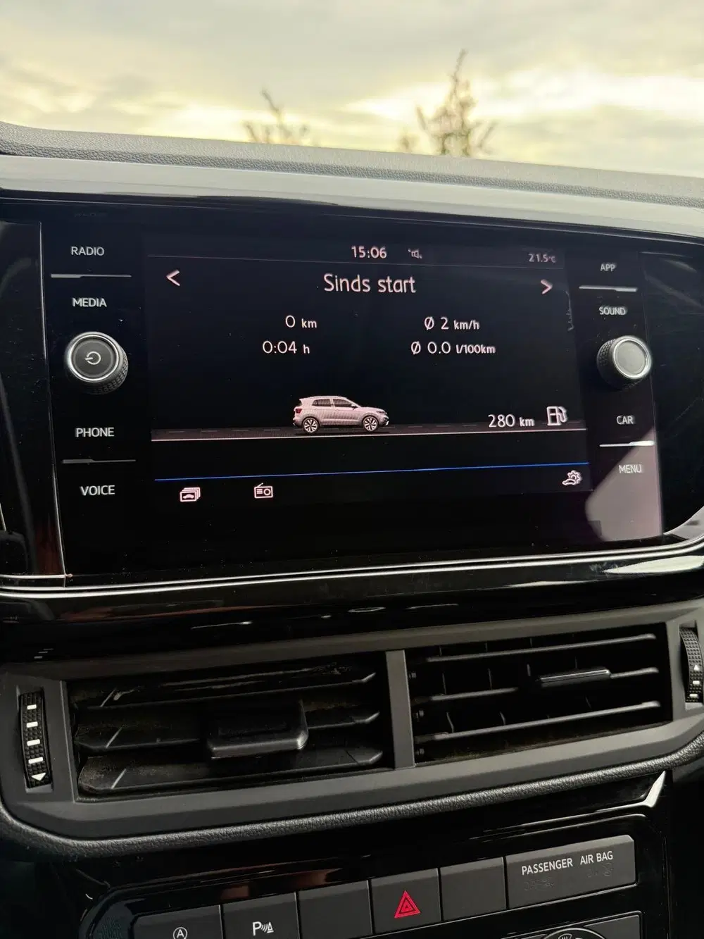 Volkswagen T-Cross 1.0 TSI 115pk 7-DSG 2019 Zwart uit 2019, foto 7