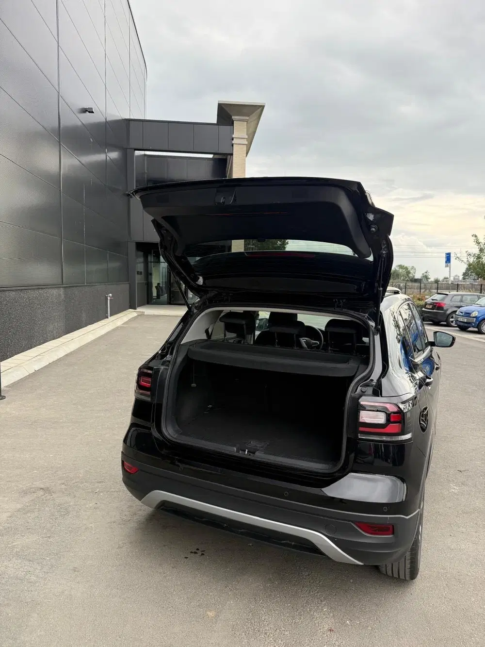 Volkswagen T-Cross 1.0 TSI 115pk 7-DSG 2019 Zwart uit 2019, foto 9