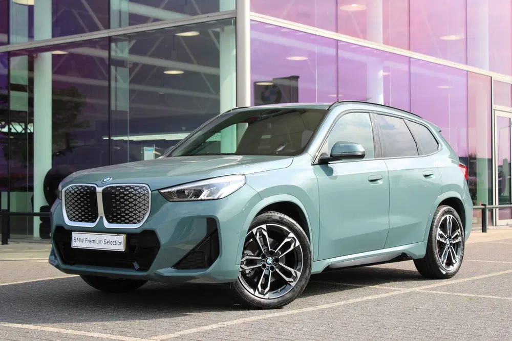 BMW iX1 xDrive30 M Sport uit 2025, foto 14