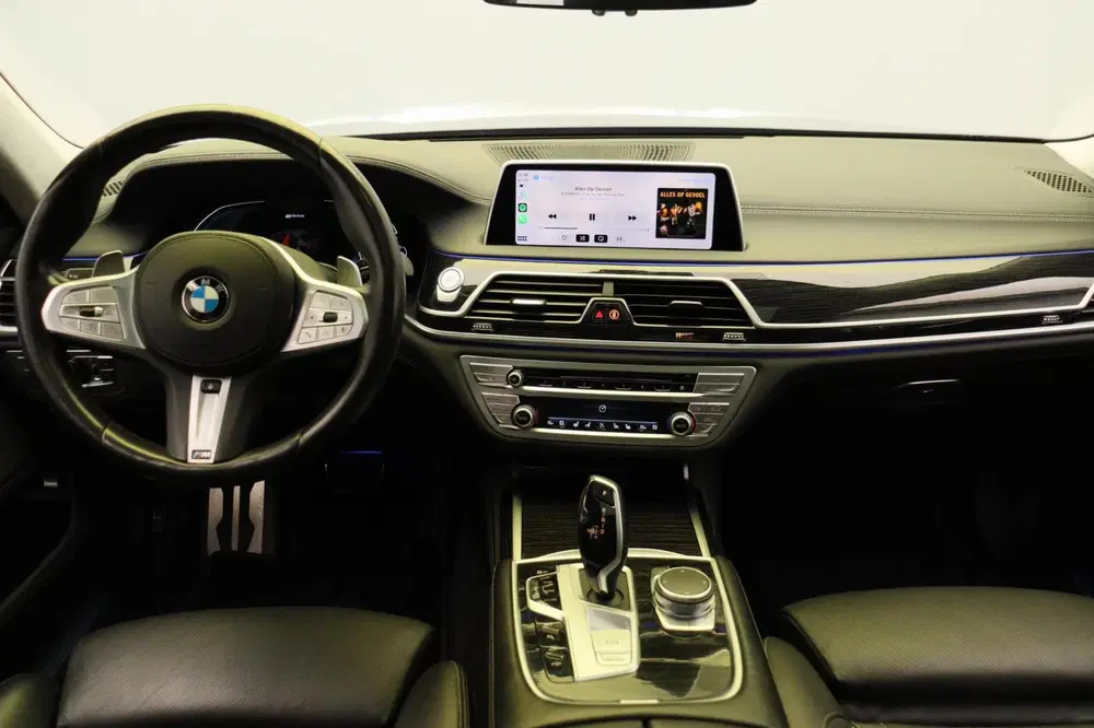 BMW 7-serie 745e High Executive *M Sport* Xpel Massage uit 2019, foto 2