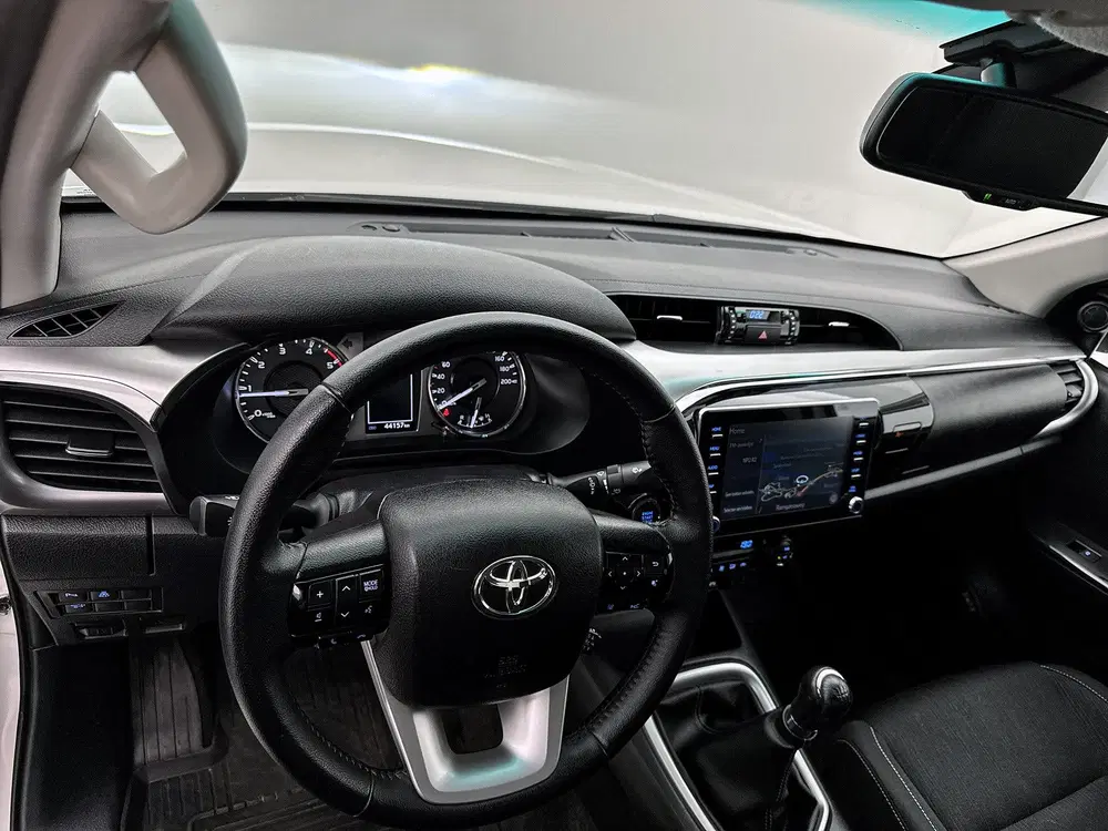 Toyota Hilux 2.8 D-4D Double Cab Professional 4x4 Navig uit 2023, foto 5