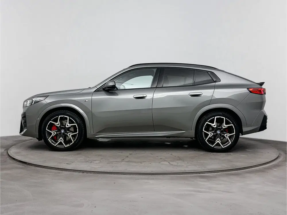 BMW X2 sDrive20i M Sport Automaat uit 2024, foto 2