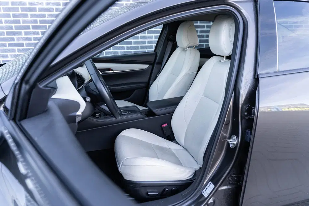 Mazda 3 2.0 e-SkyActiv-X M Hybrid 180 Luxury uit 2020, foto 4