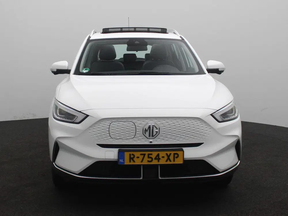 MG ZS Long Range Luxury 70 kWh uit 2022, foto 2