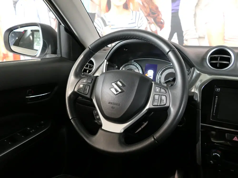 Suzuki Vitara 1.4 Boosterjet Style Smart Hybrid uit 2020, foto 11