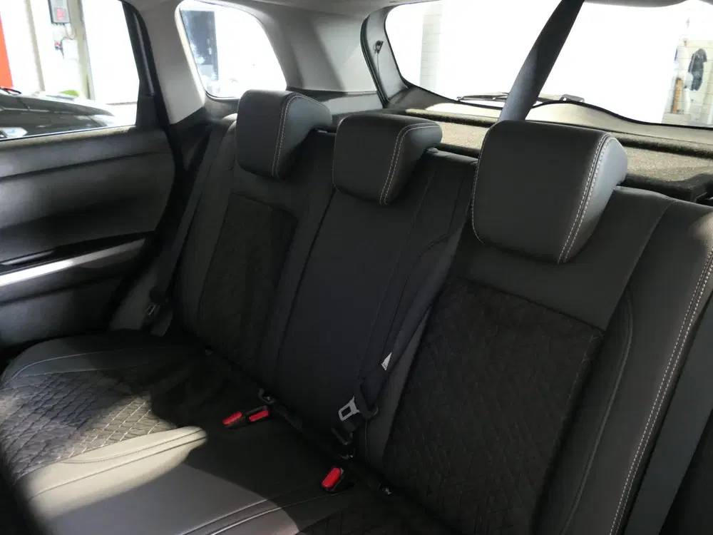 Suzuki Vitara 1.4 Boosterjet Style Smart Hybrid uit 2020, foto 9
