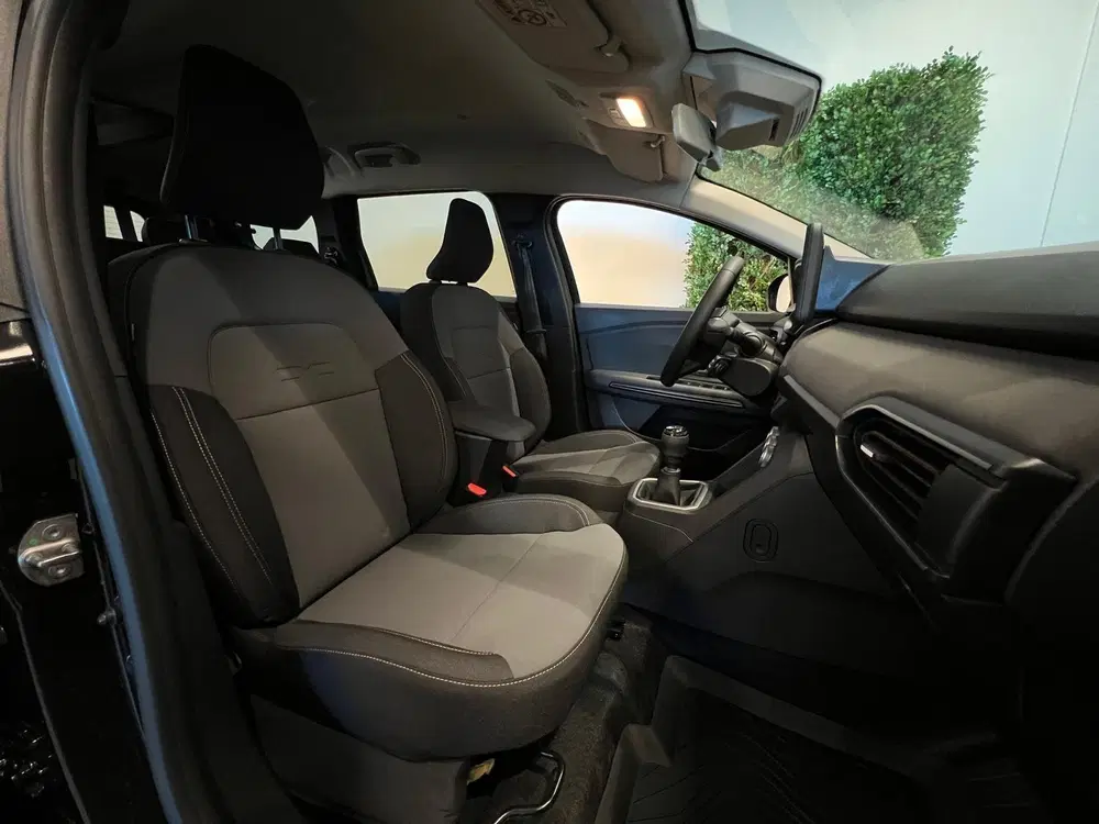 Dacia Jogger Rolstoelauto 5+1 uit 2026, foto 12