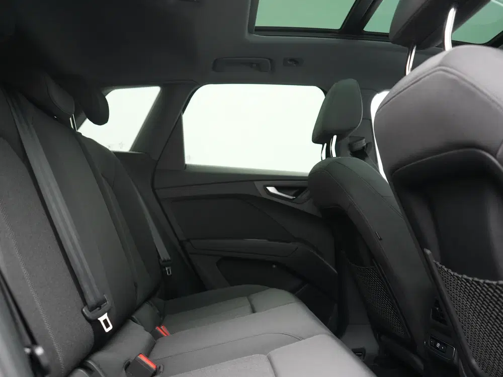 Audi Q4 e-tron 45 Quattro Edition 77 kWh 265pk Dealer O.H uit 2023, foto 6