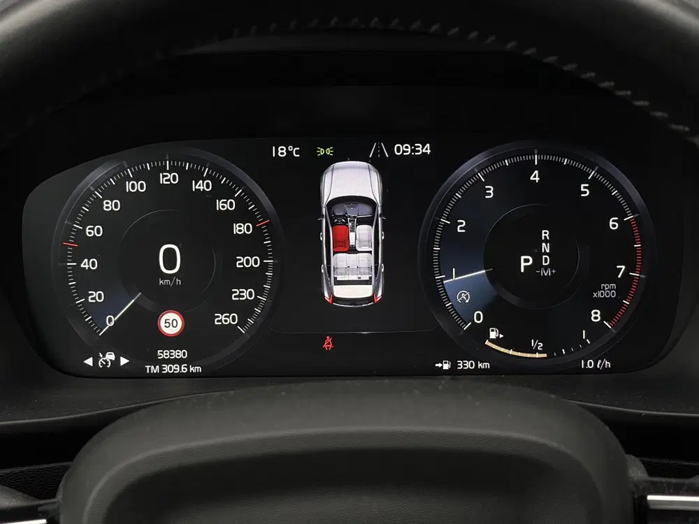 Volvo XC40 1.5 T2 Business Pro Driver assist uit 2021, foto 13