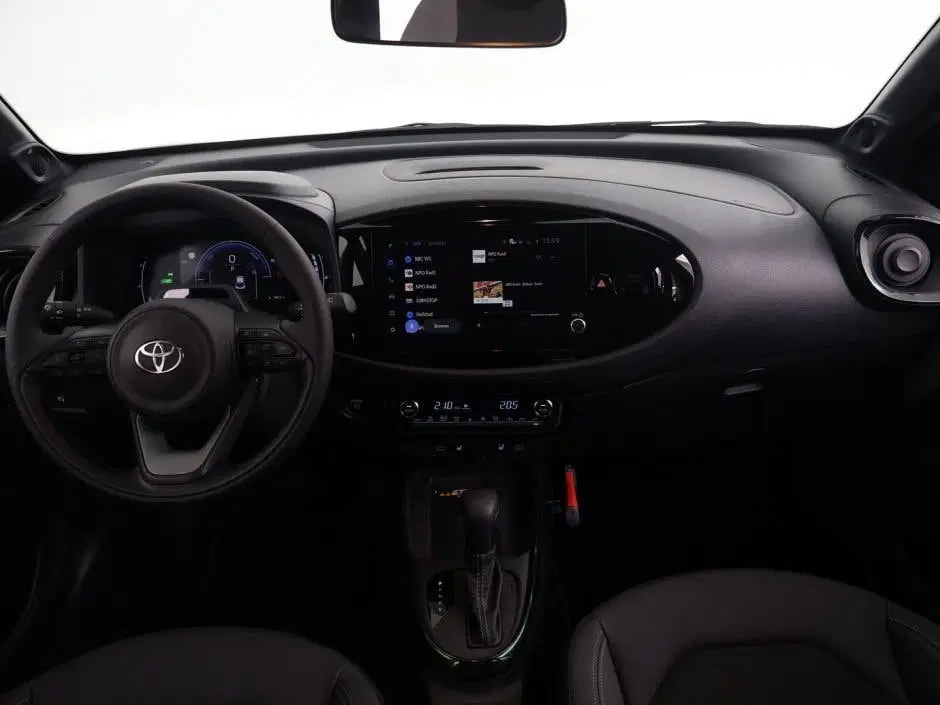 Toyota Aygo X Hybrid 115 envy (bj 2026 uit 2026, foto 4