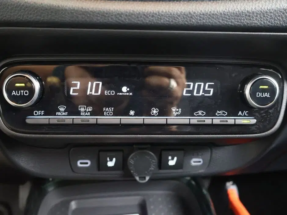 Toyota Aygo X Hybrid 115 envy (bj 2026 uit 2026, foto 8