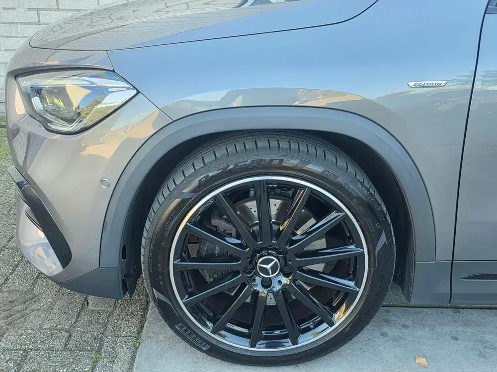 Mercedes-Benz GLA 250 4MATIC AMG Line PANO uit 2020, foto 10