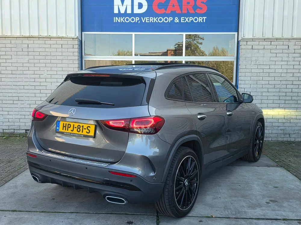 Mercedes-Benz GLA 250 4MATIC AMG Line PANO uit 2020, foto 6