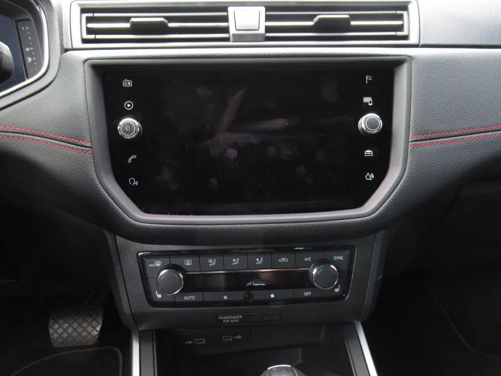 SEAT Arona 1.0 TSI FR Business Intense Plus uit 2021, foto 13