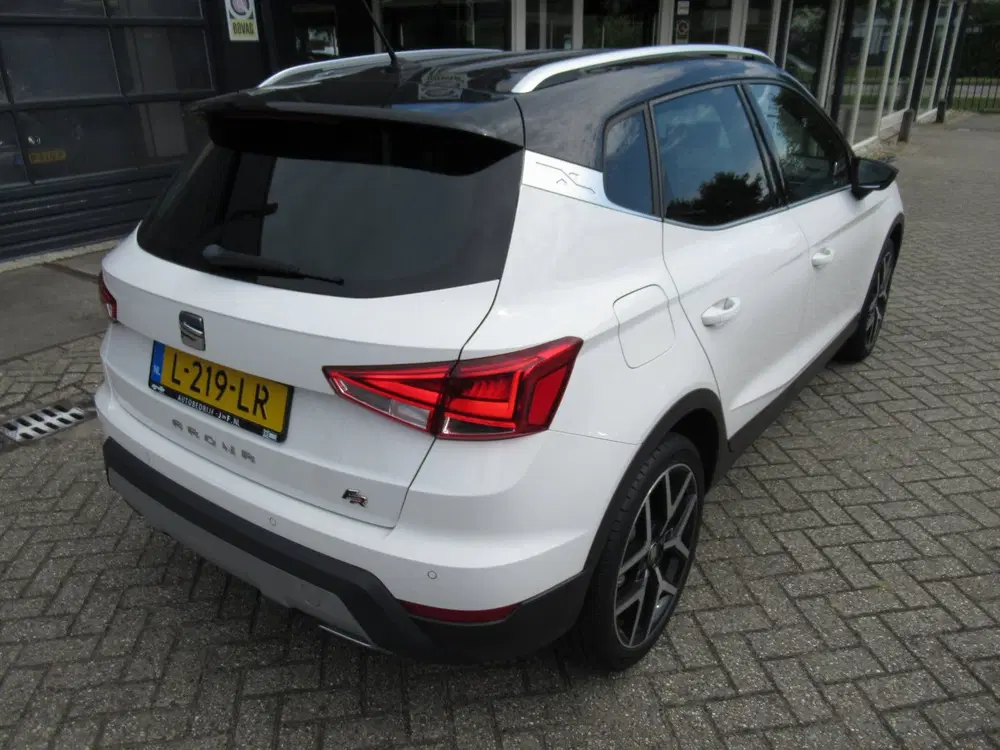 SEAT Arona 1.0 TSI FR Business Intense Plus uit 2021, foto 7