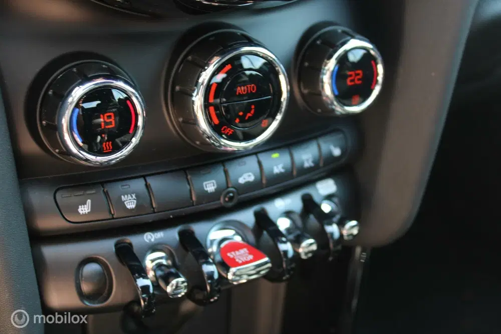 Mini Cabrio 2.0 John Cooper Works 231PK JCW Pack FULL uit 2022, foto 12