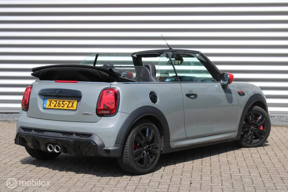 Mini Cabrio 2.0 John Cooper Works 231PK JCW Pack FULL uit 2022, foto 4