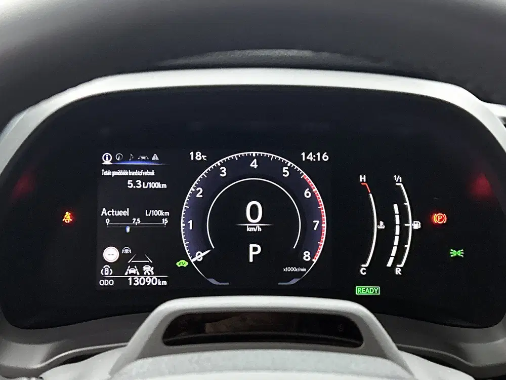 Lexus LBX 2WD + Comfort & Safety Pack uit 2025, foto 5
