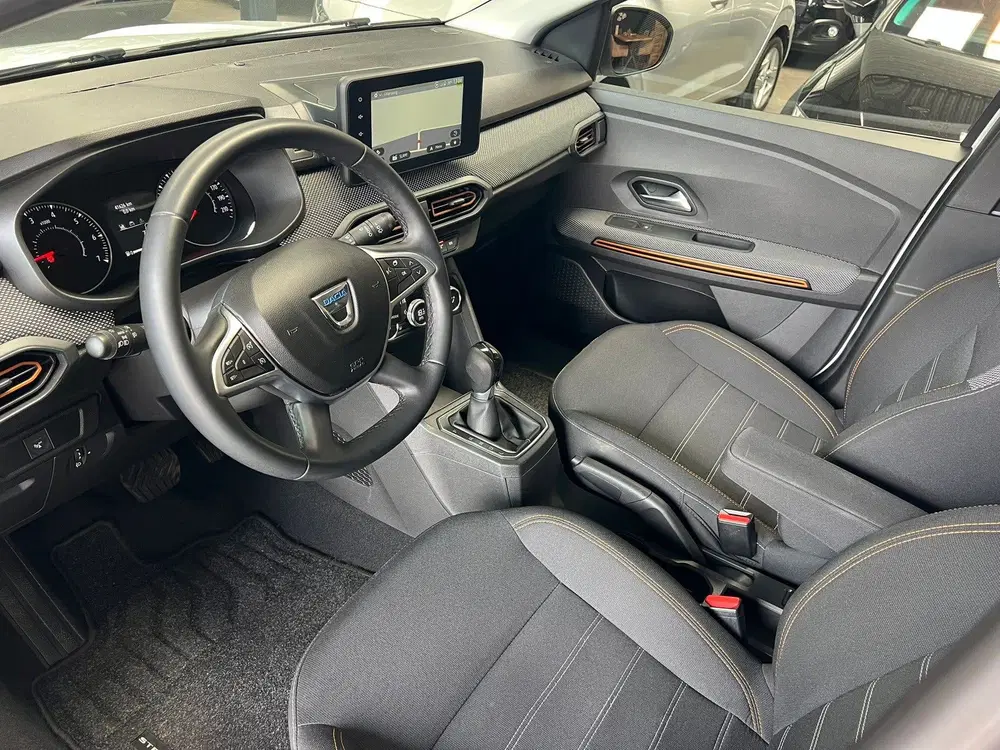 Dacia Sandero 1.0 TCe 90 Automaat uit 2022, foto 12