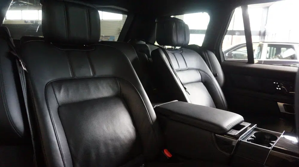 Land Rover Range Rover 2.0 P400e Autobiography uit 2020, foto 12