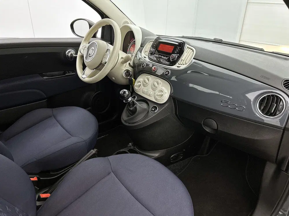 Fiat 500 1.0 Hybrid Cult uit 2021, foto 12