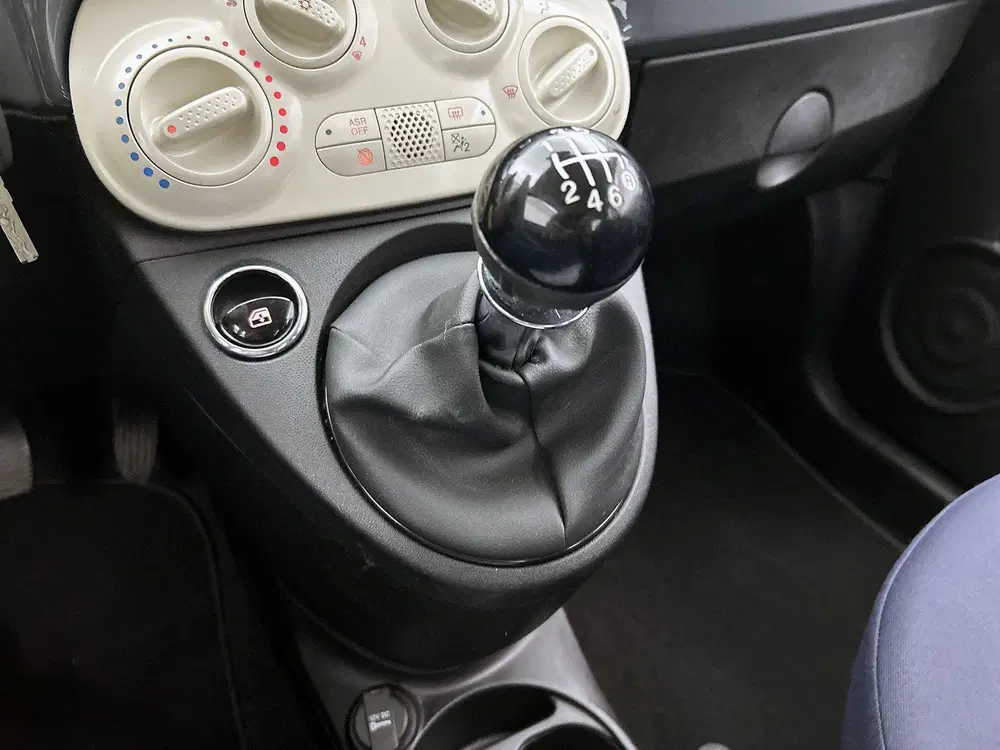 Fiat 500 1.0 Hybrid Cult uit 2021, foto 14