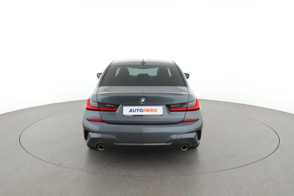 BMW 3-serie 330i M Sport uit 2020, foto 4