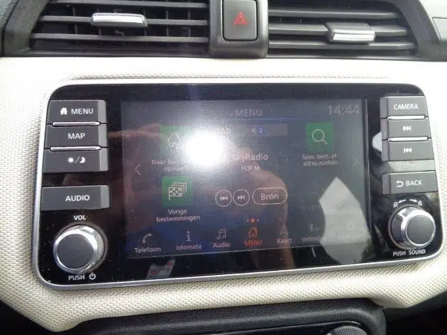 Nissan Micra 1.0 IG-T 100pk N-Connecta Automaat Clima C uit 2019, foto 10