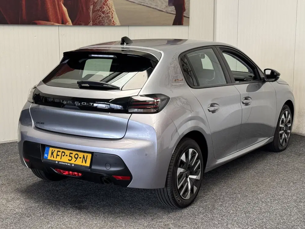 Peugeot 208 1.2 STYLE 100PK MODEL 2025 NAVIGATIE CRUIS uit 2025, foto 8