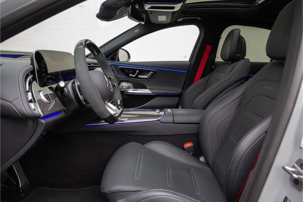 Mercedes-Benz E-Klasse AMG 53 4MATIC+ Premium Plus uit 2025, foto 13