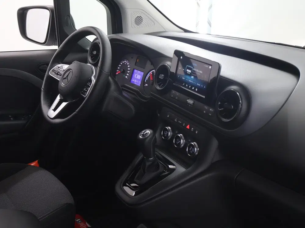 Mercedes-Benz Citan 112 uit 2024, foto 9