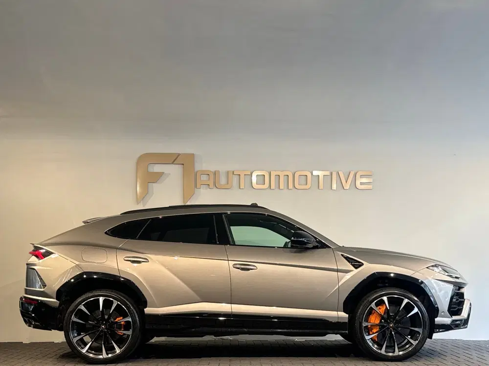 Lamborghini Urus 4.0 V8 Pano uit 2022, foto 9