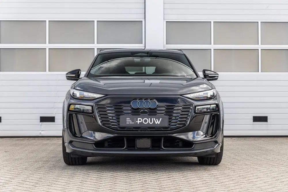 Audi Q6 e-tron 252pk S Edition 83 kWh uit 2026, foto 9