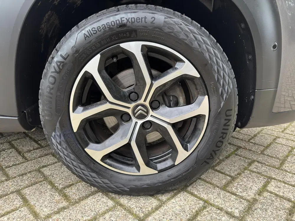Citroën C3 Aircross Citroen C3 Aircross 1.2 PureTech Shine uit 2021, foto 9