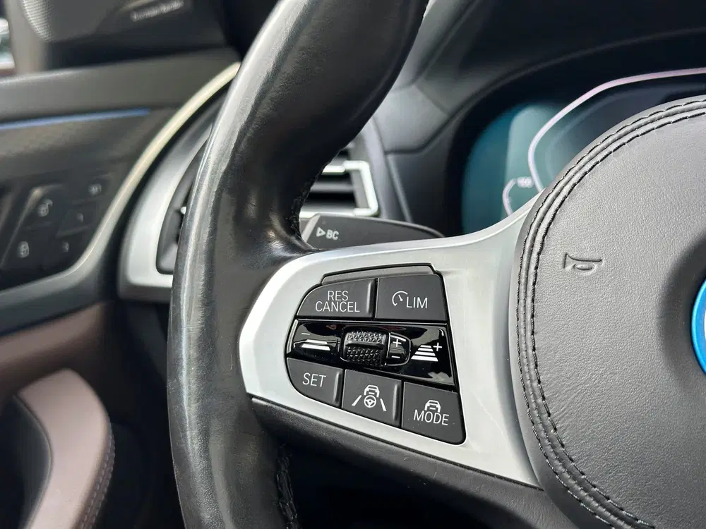 BMW iX3 M-Sport uit 2022, foto 15