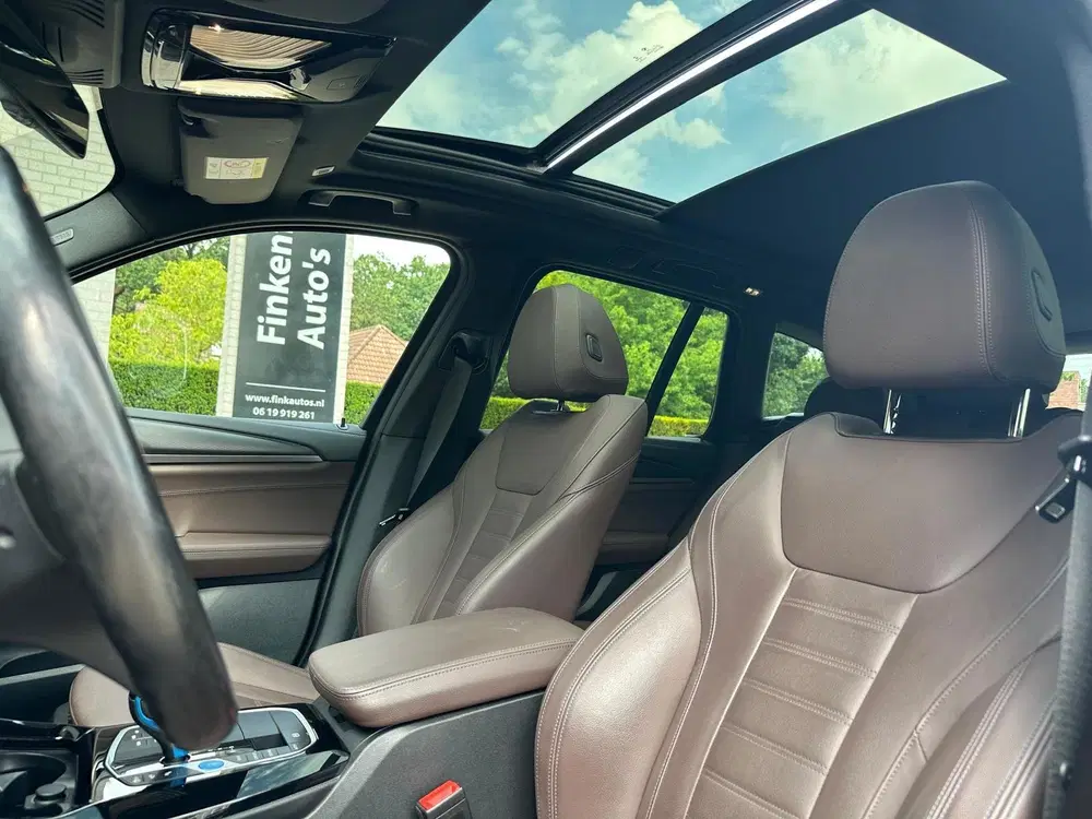 BMW iX3 M-Sport uit 2022, foto 8