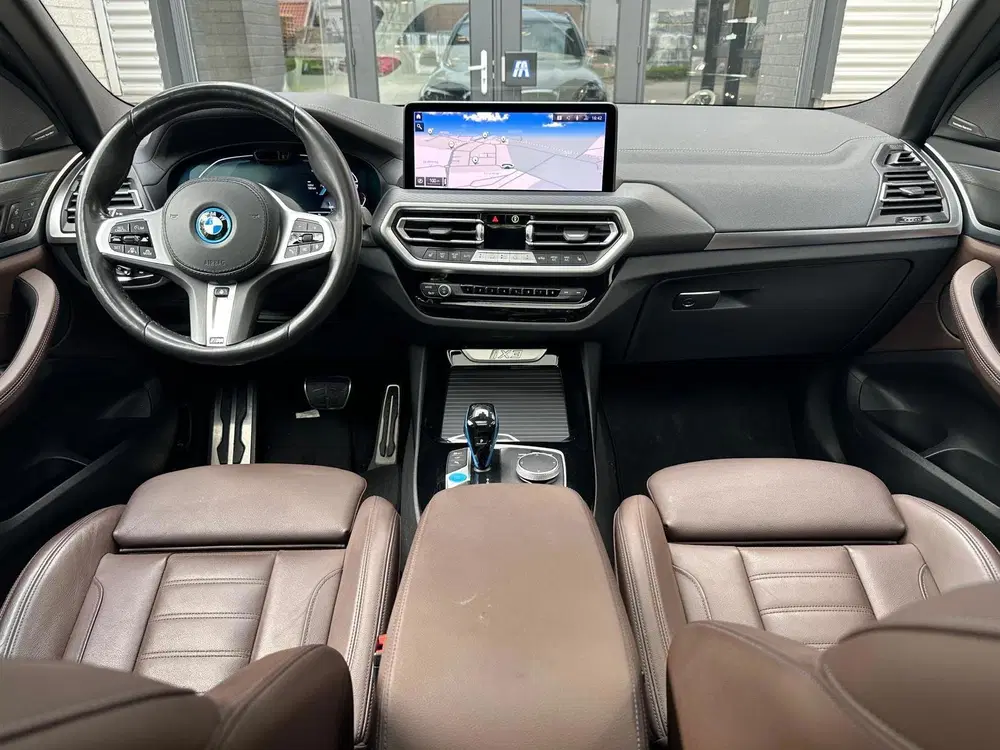 BMW iX3 M-Sport uit 2022, foto 9